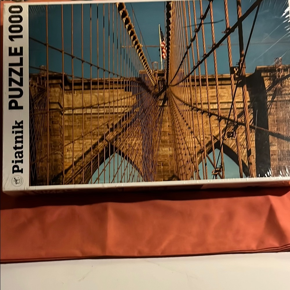 Brooklyn Bridge 1000-Piece Puzzle -